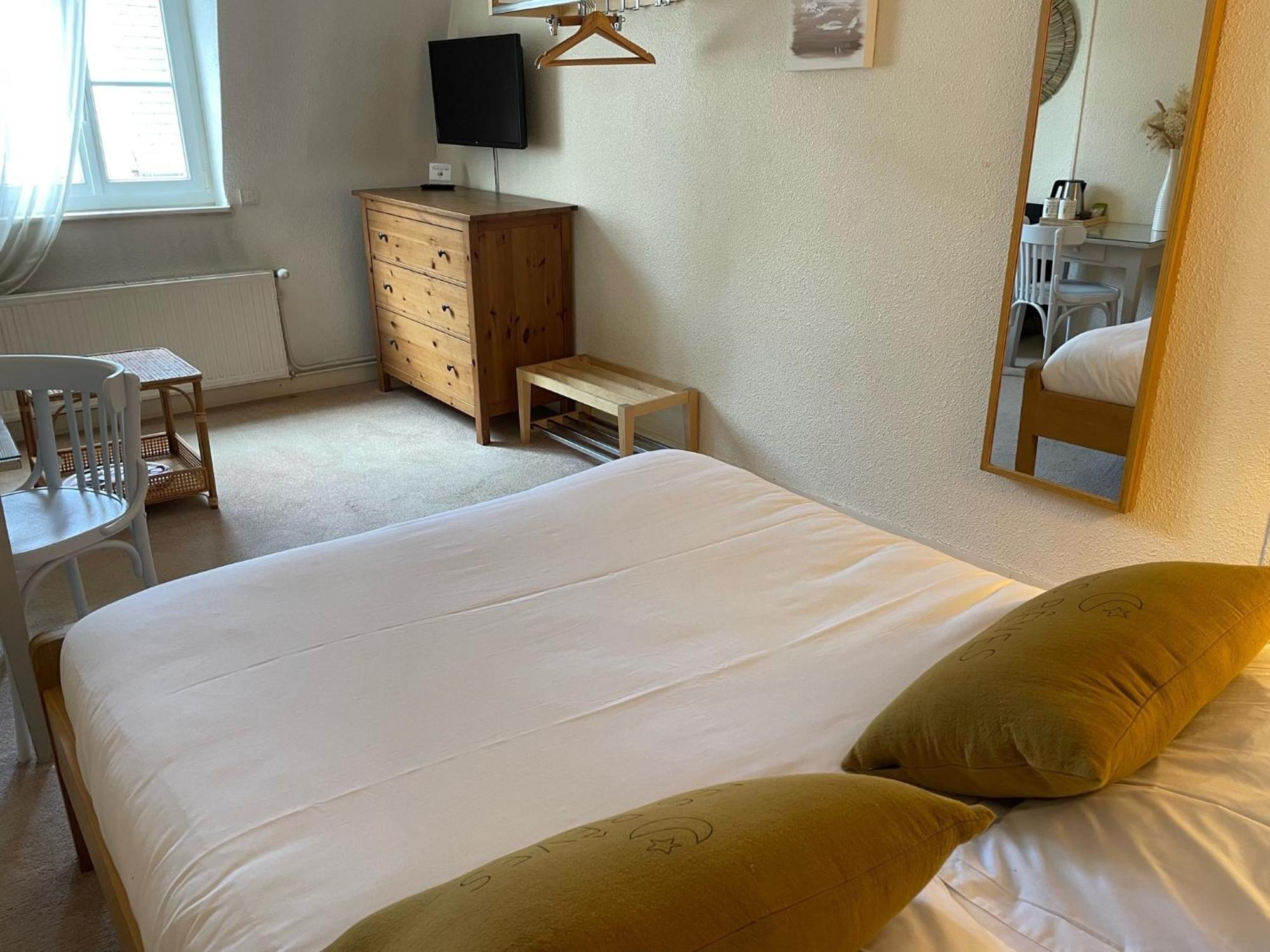 Hotel Des Falaises Villers-sur-Mer Eksteriør billede