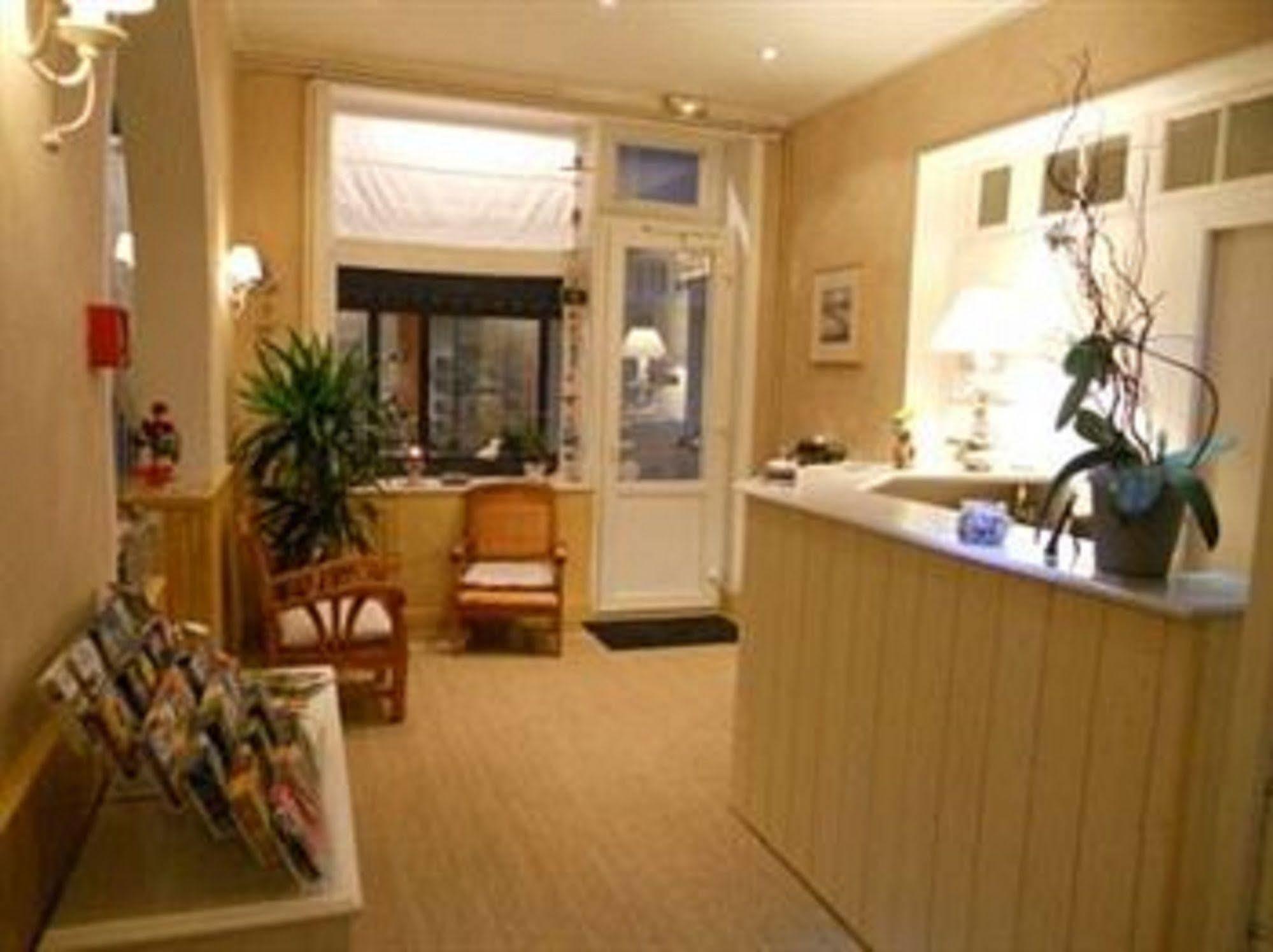 Hotel Des Falaises Villers-sur-Mer Eksteriør billede